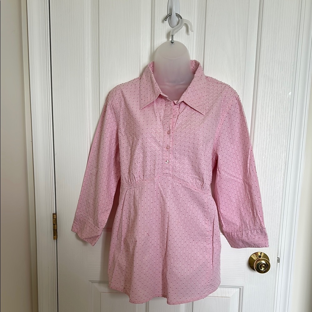 🎉Host Pick🎉 Pink Button-Up Maternity Blouse